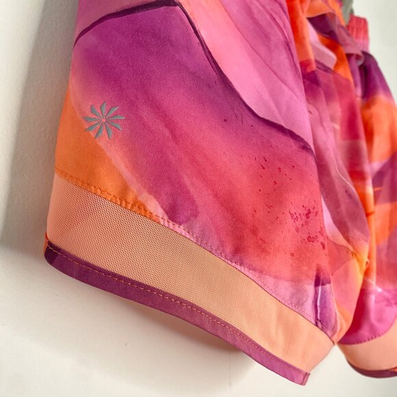 Athleta Printed Mesh Racer Run Shorts Size XS | 4" Inseam - Picture 7 of 9